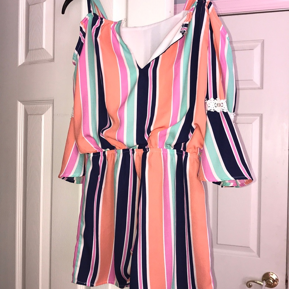 Romper - Picture 2 of 2